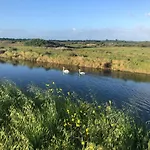 Casa vacanze Le Clos Des Lys, Maison De Pays Raffinée Proche De La Mer, Linge Inclus