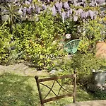 Casa vacanze Le Clos Des Lys, Maison De Pays Raffinée Proche De La Mer, Linge Inclus *